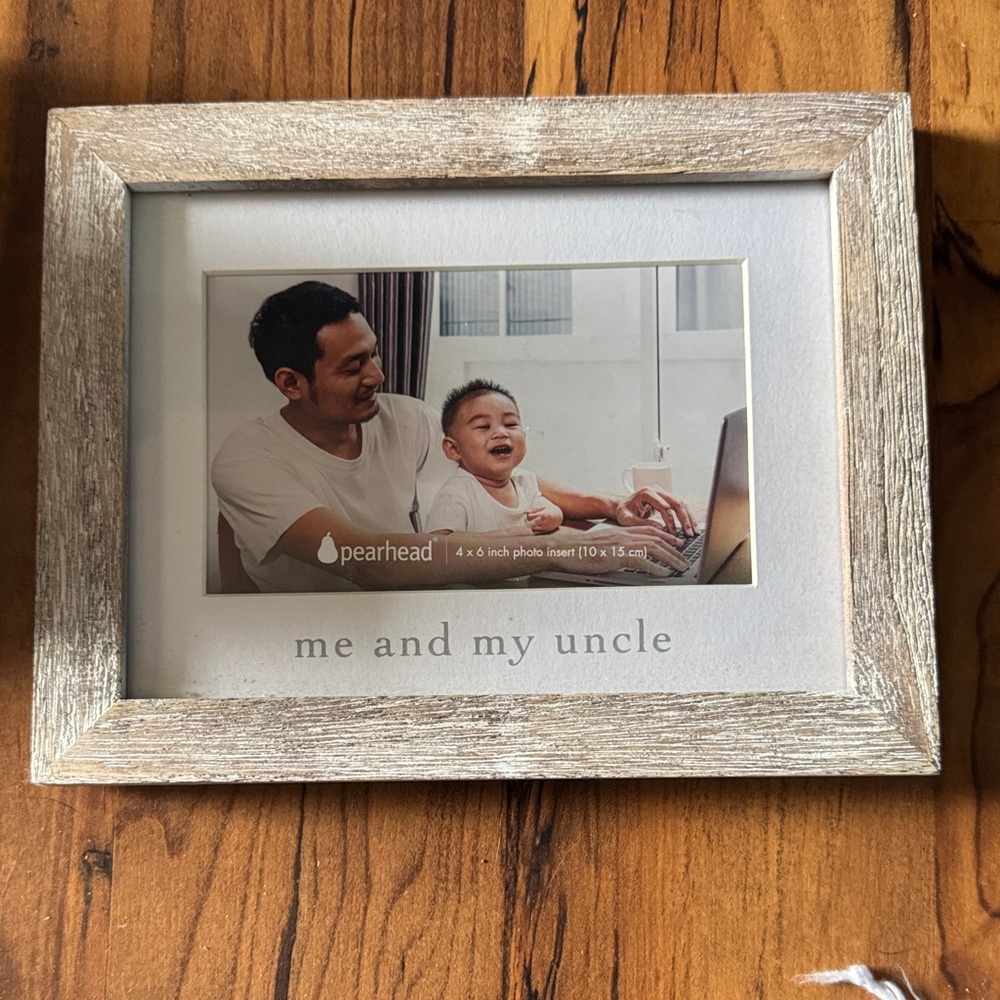 Pearhead Rustic Tan Photo Frame - Me and My Uncle